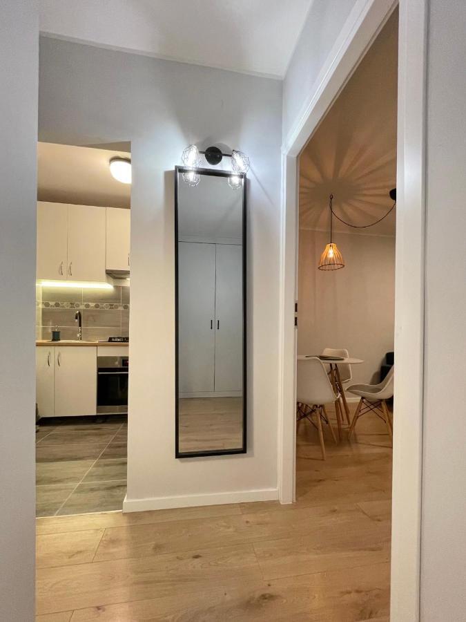 Apartament Przy Atrium, Stacja Metra Rondo Onz Warszawa Exteriör bild
